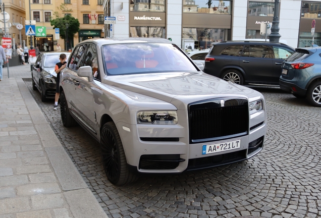 Rolls-Royce Cullinan Black Badge