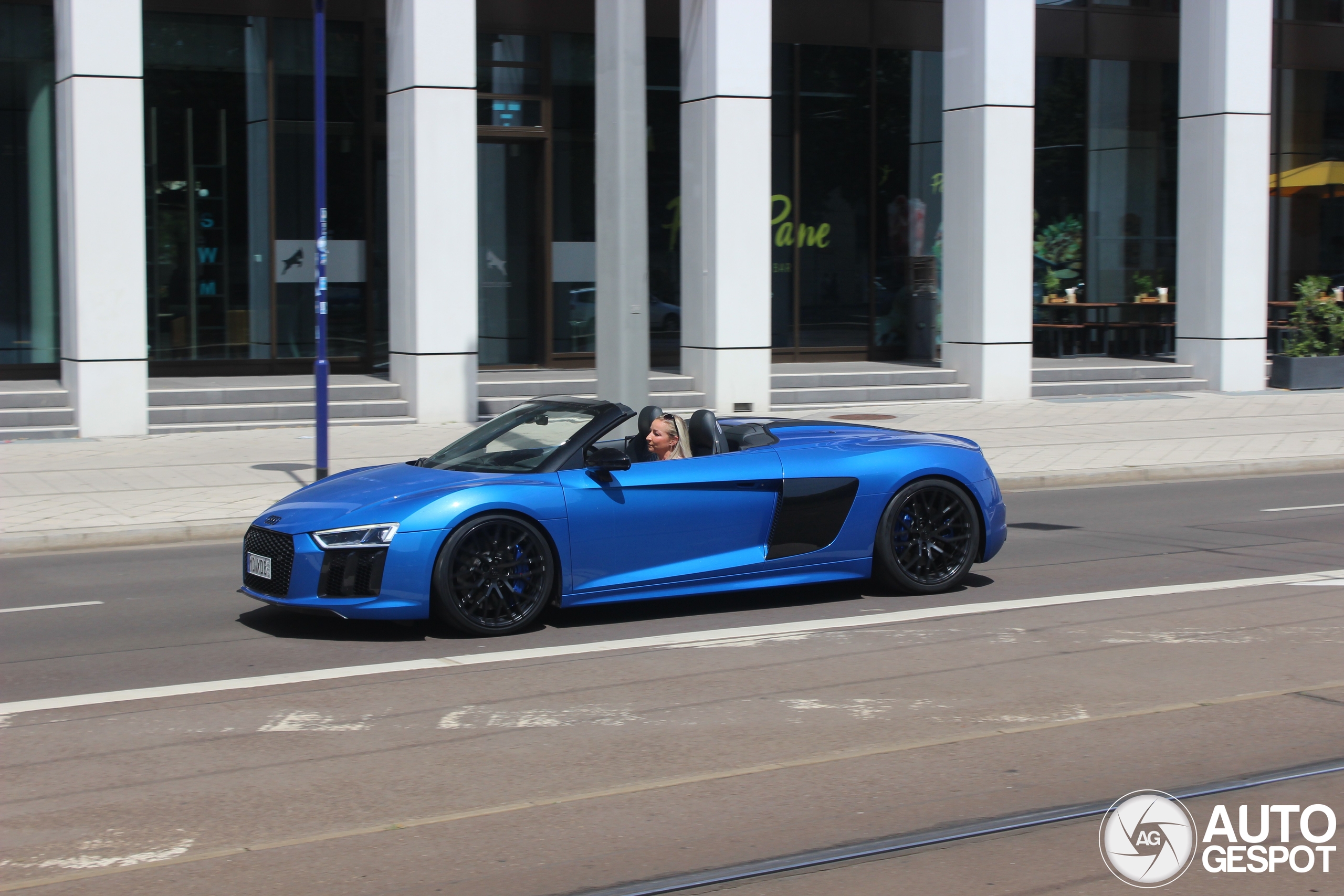 Audi R8 V10 Spyder 2016