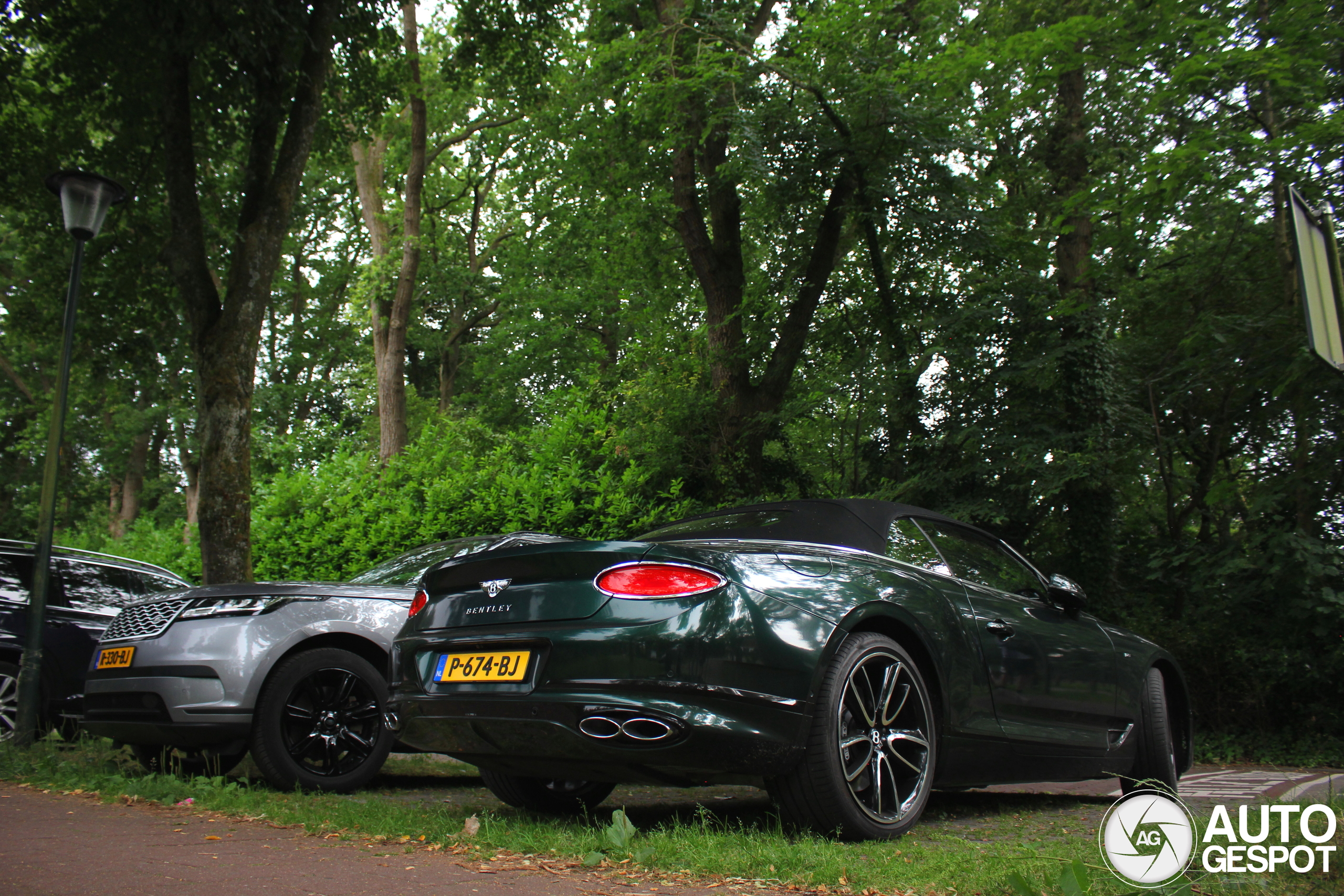 Bentley Continental GTC V8 2020