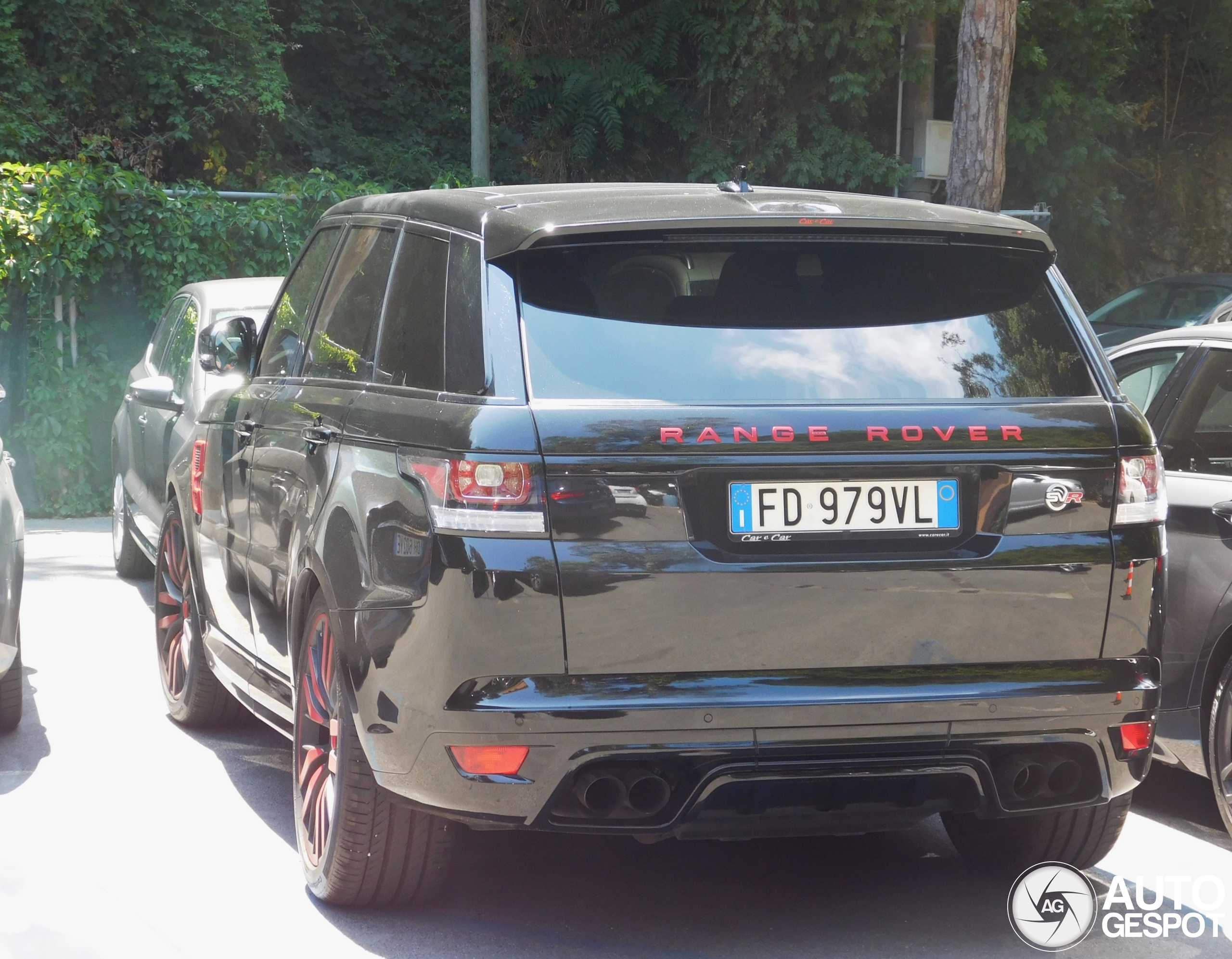 Land Rover Range Rover Sport SVR