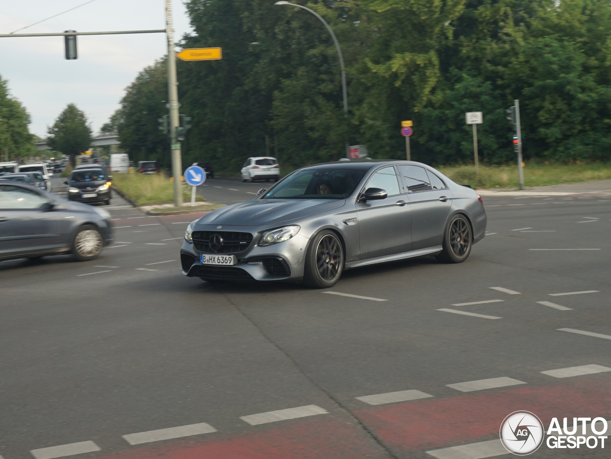 Mercedes-AMG E 63 S W213