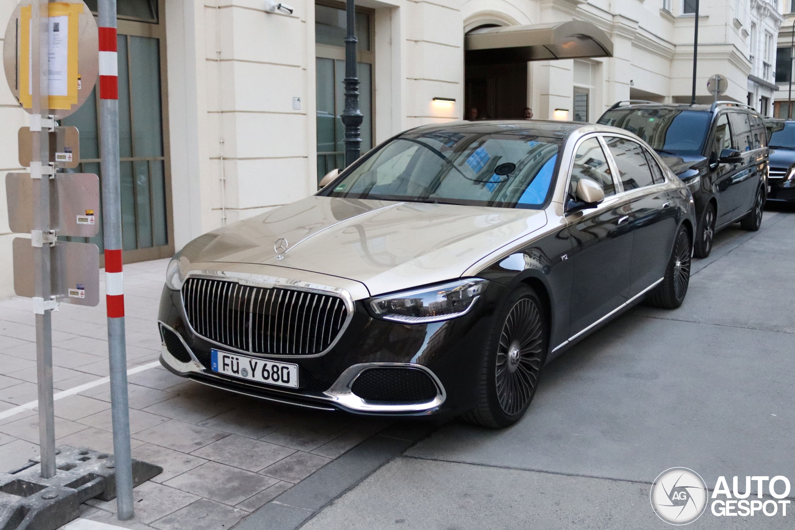 Mercedes-Maybach S 680 X222 2019