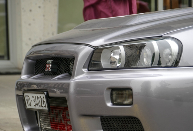 Nissan Skyline R34 GT-R V-Spec II