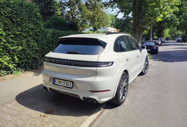 Porsche 9YA Cayenne Turbo E-Hybrid