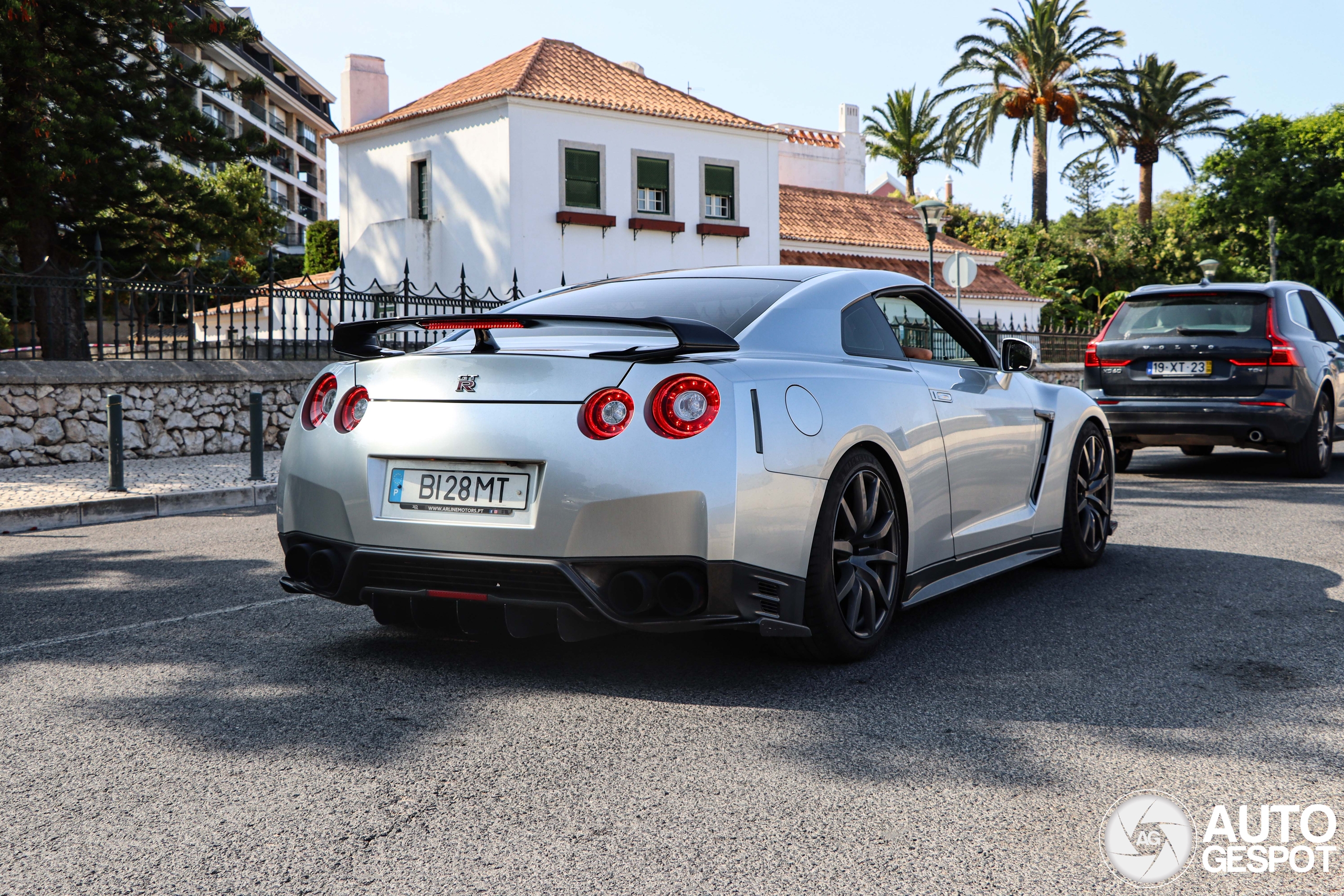 Nissan GT-R 2014