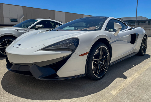 McLaren 570GT