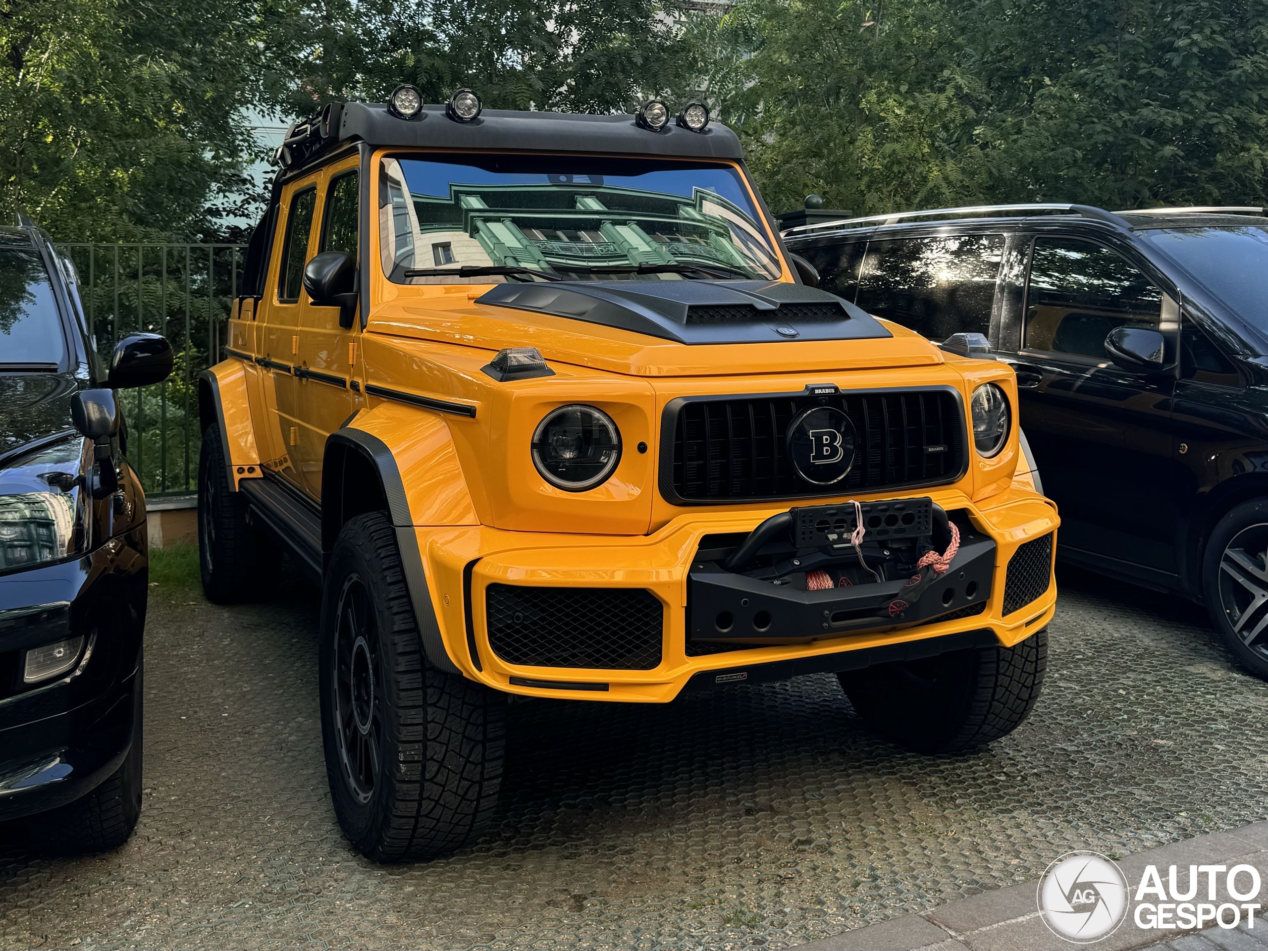 Het leven in Moskou gaat gewoon door met deze Mercedes-AMG Brabus G 700 XLP Adventure