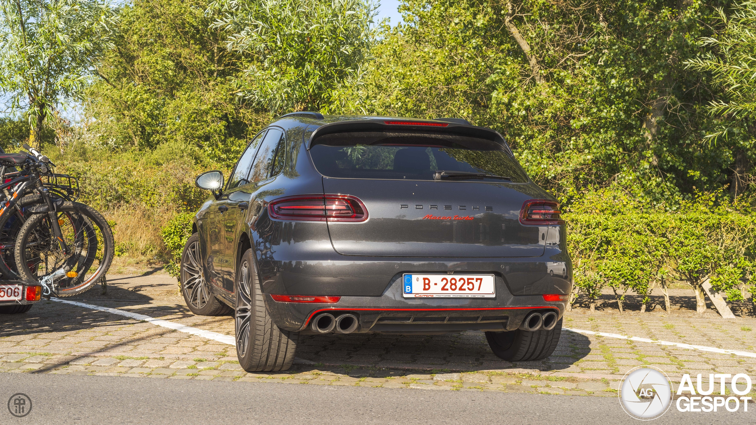 Porsche 95B Macan Turbo Exclusive Performance Edition