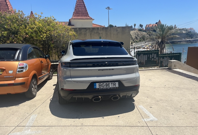 Porsche Cayenne Coupé Turbo E-Hybrid