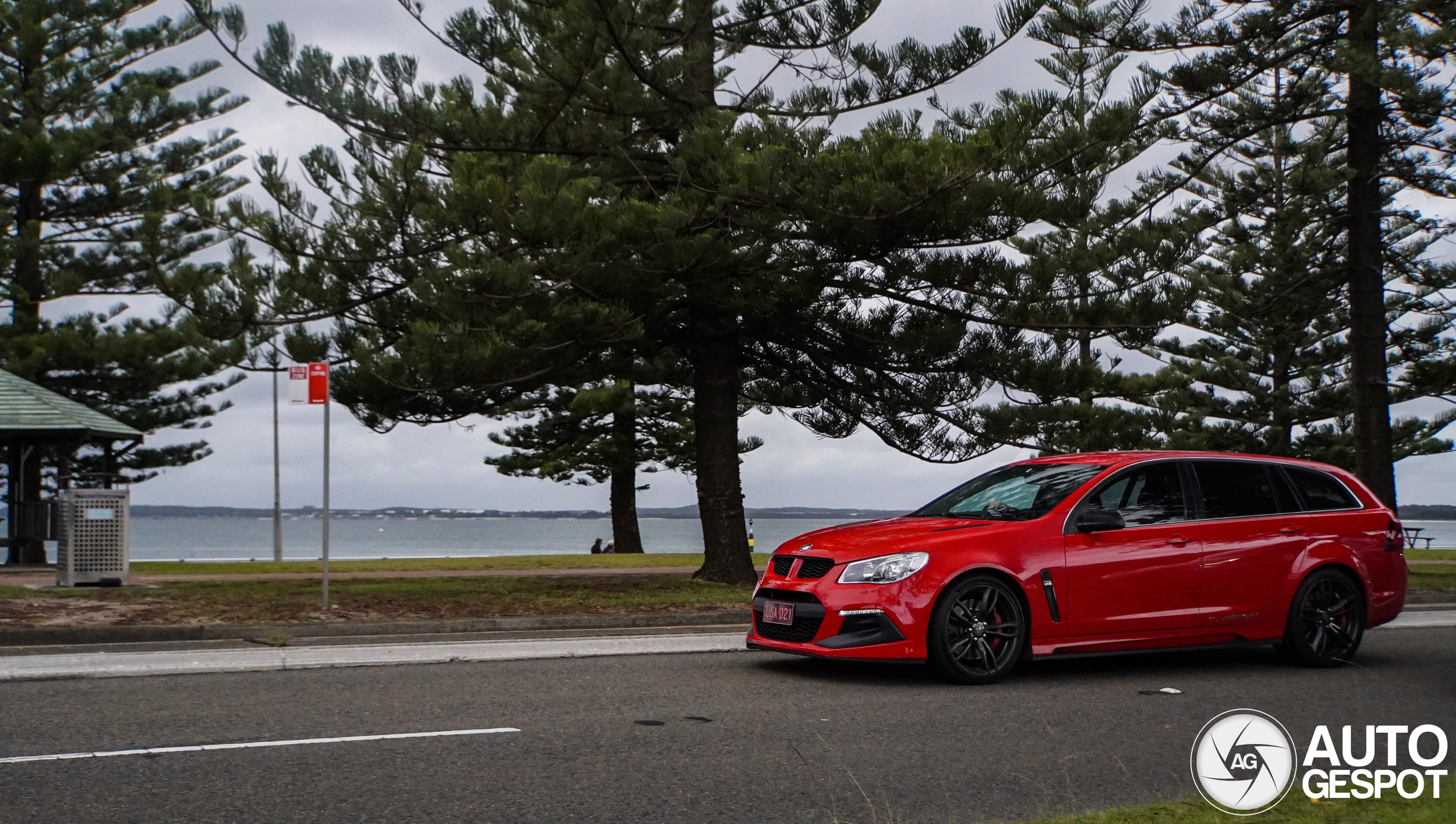 Holden HSV Gen-F Clubsport R8 LSA Sportwagon