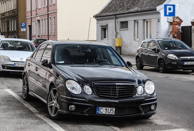 Mercedes-Benz E 63 AMG