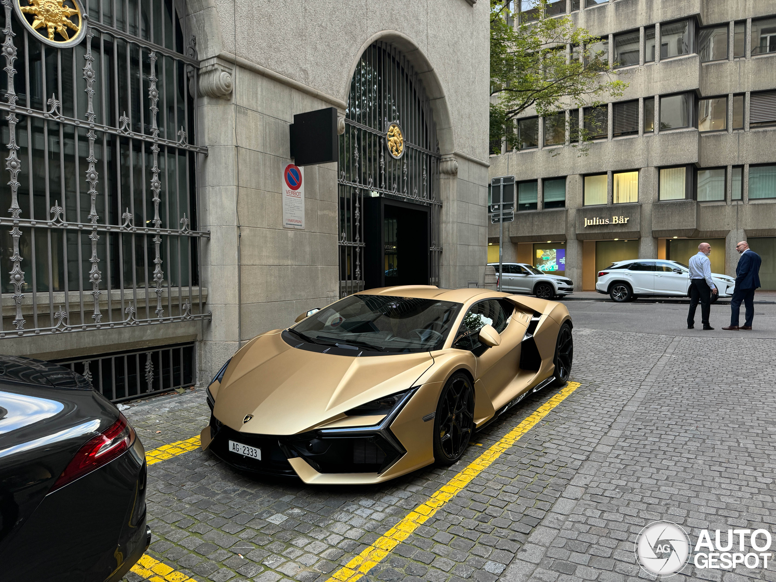 Going for gold with the Lamborghini Revuelto