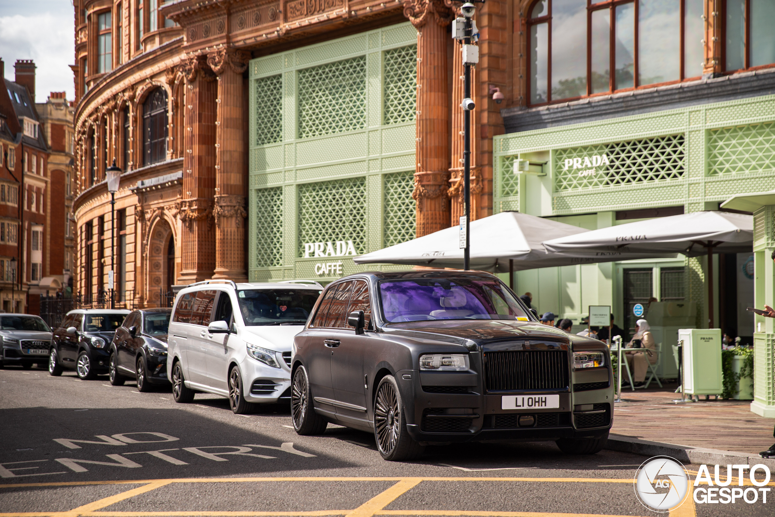 Rolls-Royce Cullinan Black Badge