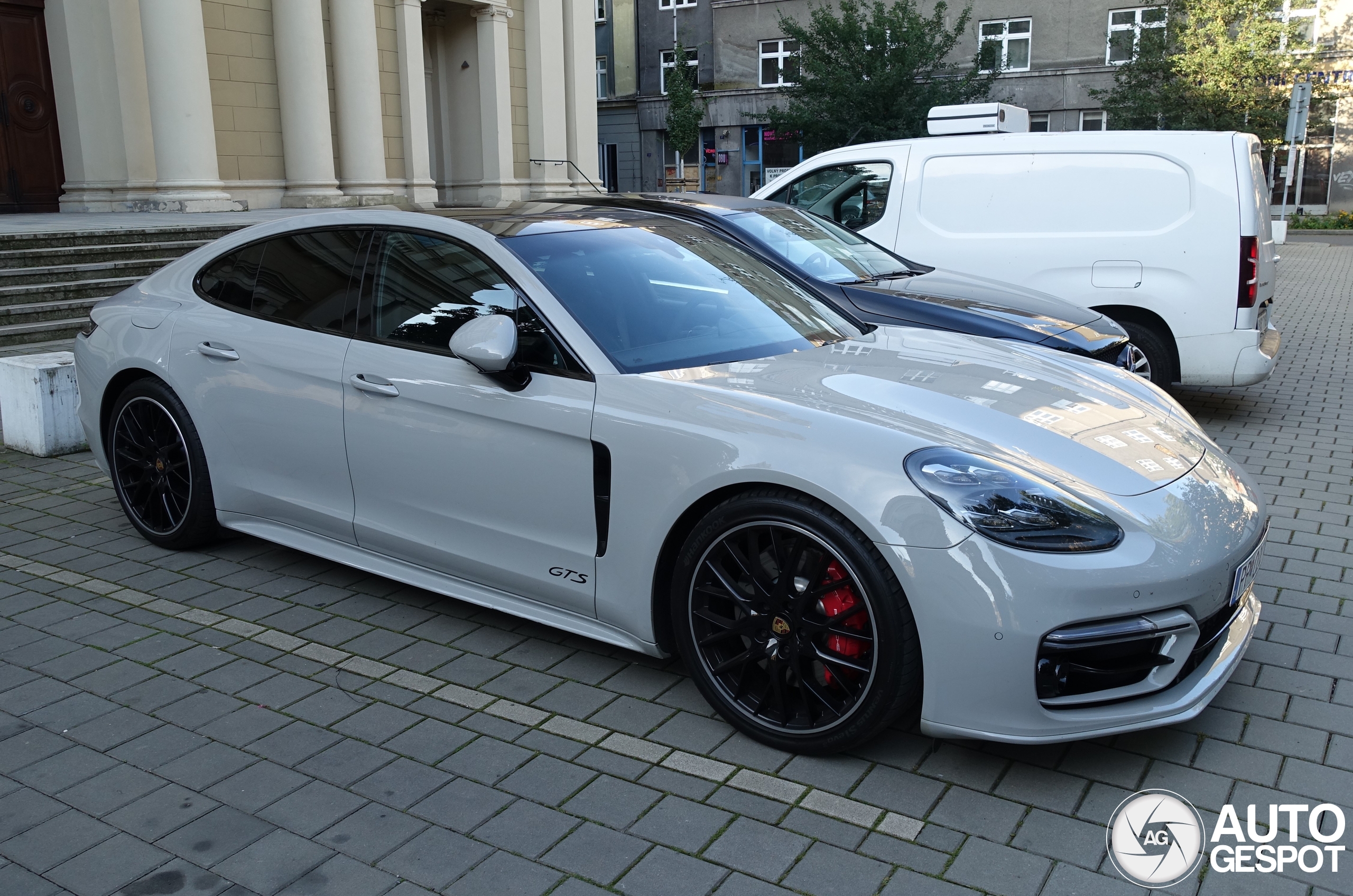 Porsche 971 Panamera GTS MkII