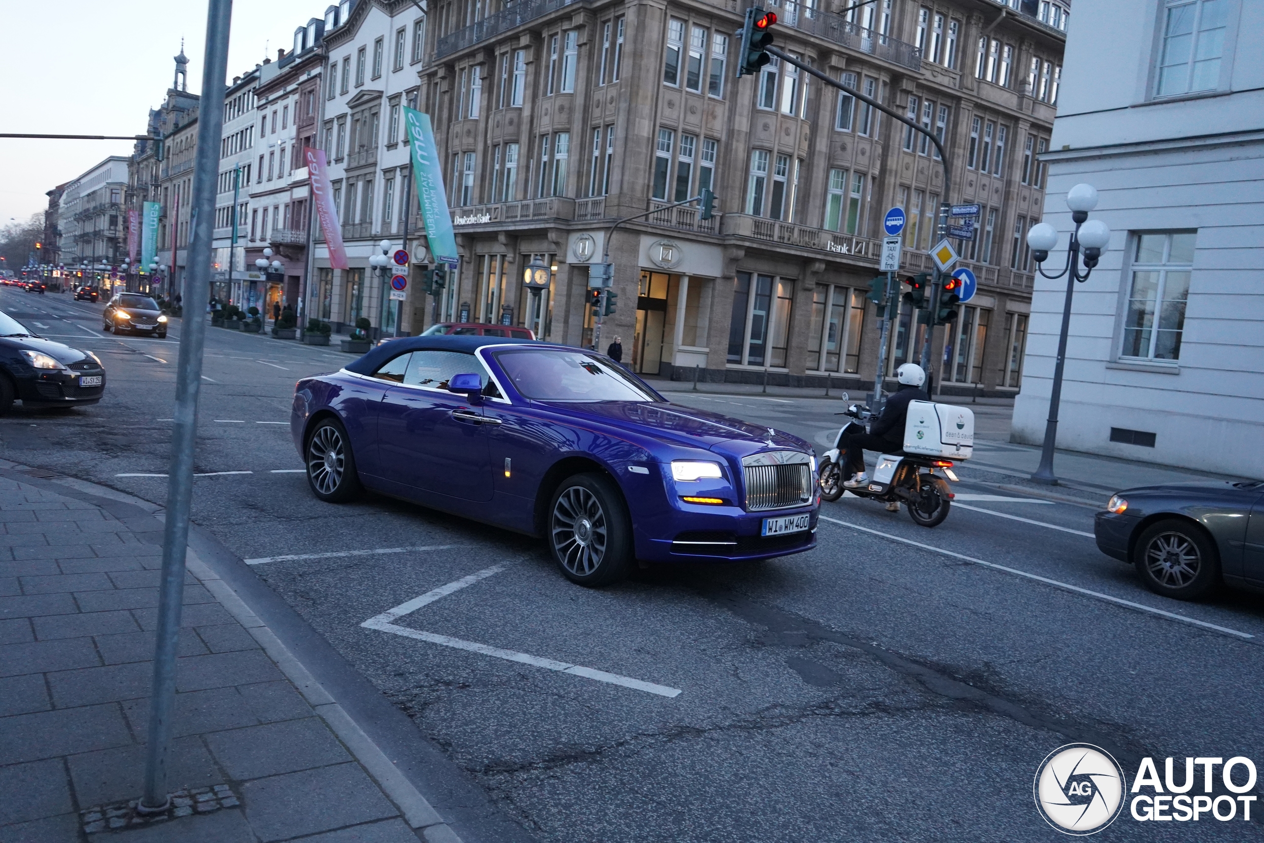 Rolls-Royce Dawn