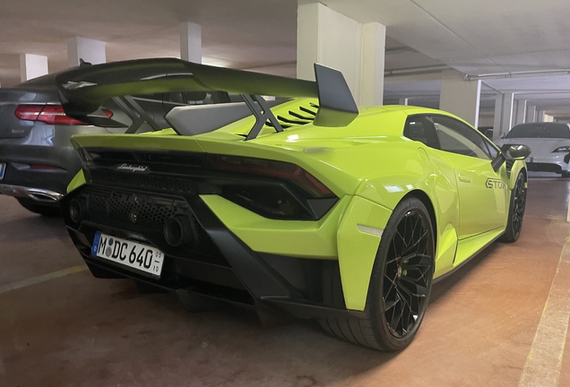 Lamborghini Huracán LP640-2 STO