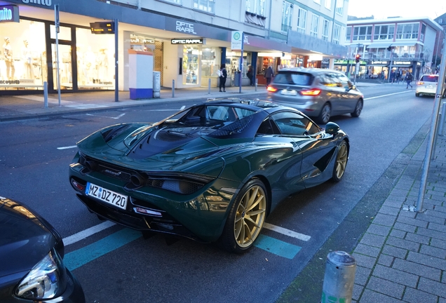 McLaren 720S Spider