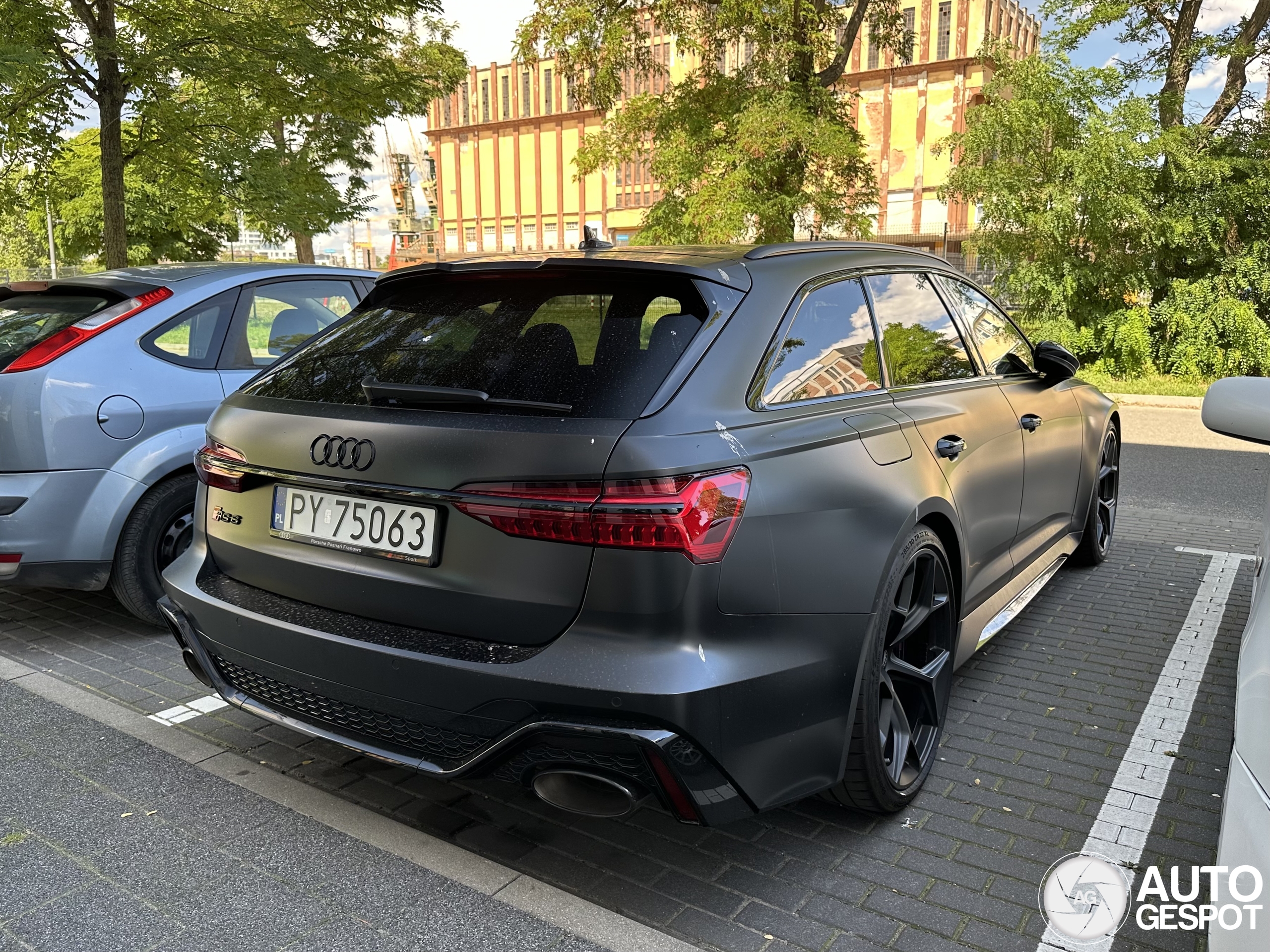 Audi RS6 Avant C8
