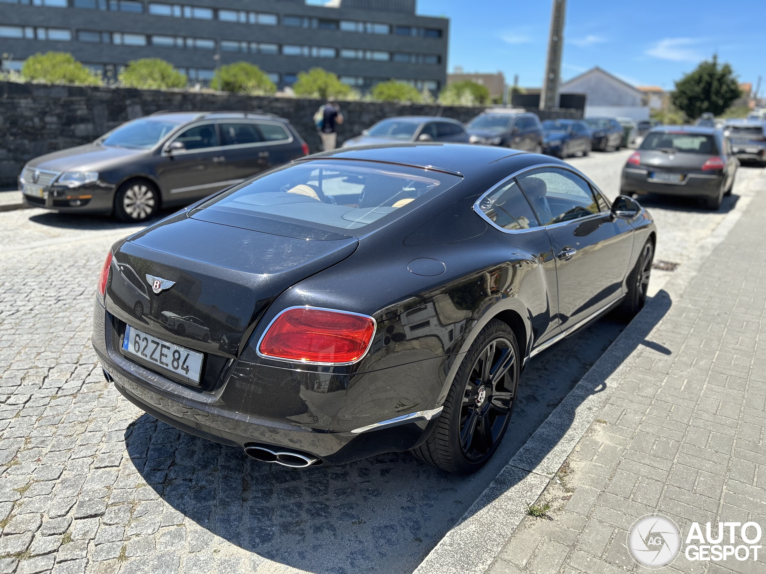 Bentley Continental GT V8