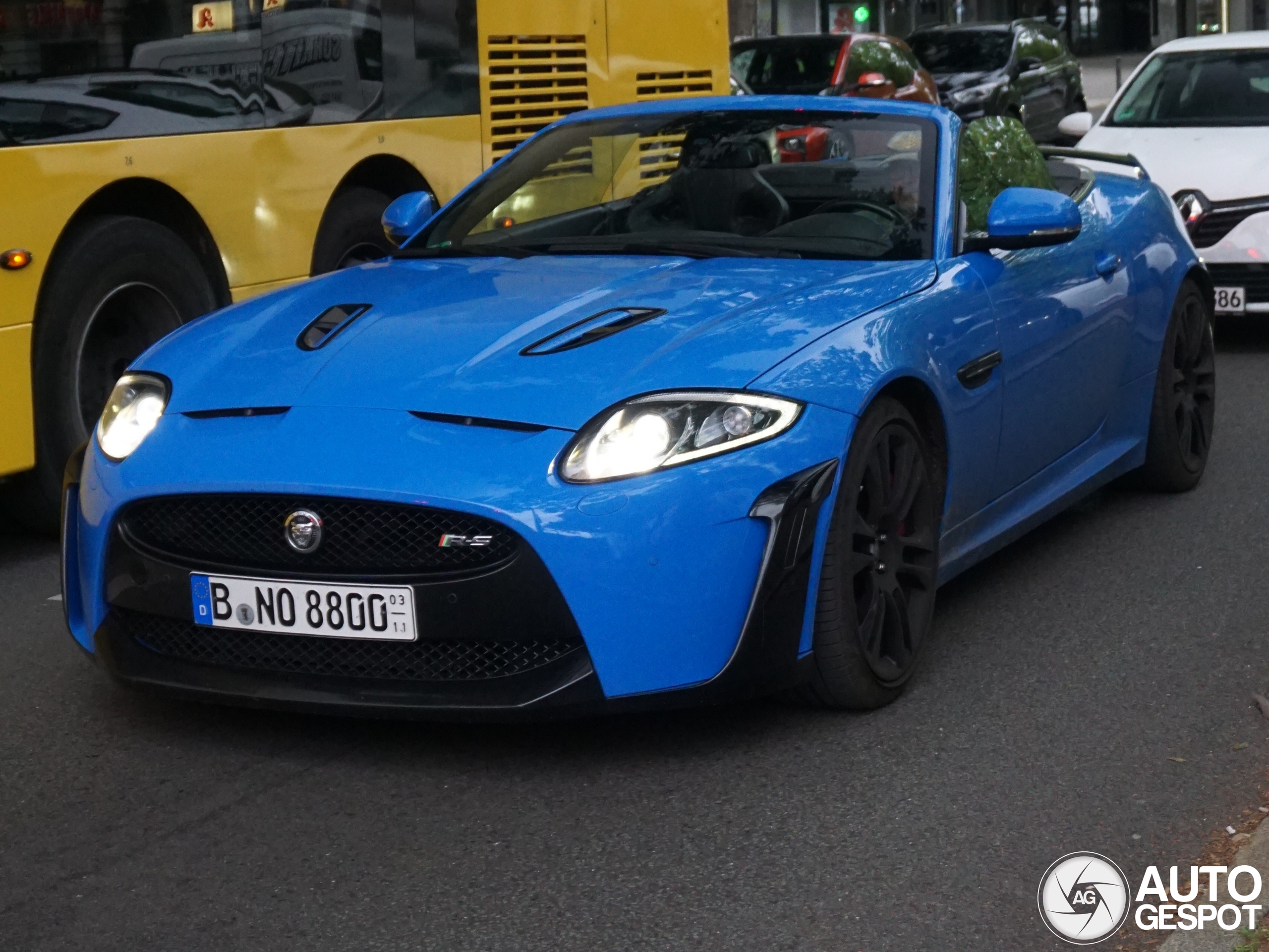 Jaguar XKR-S Convertible 2012