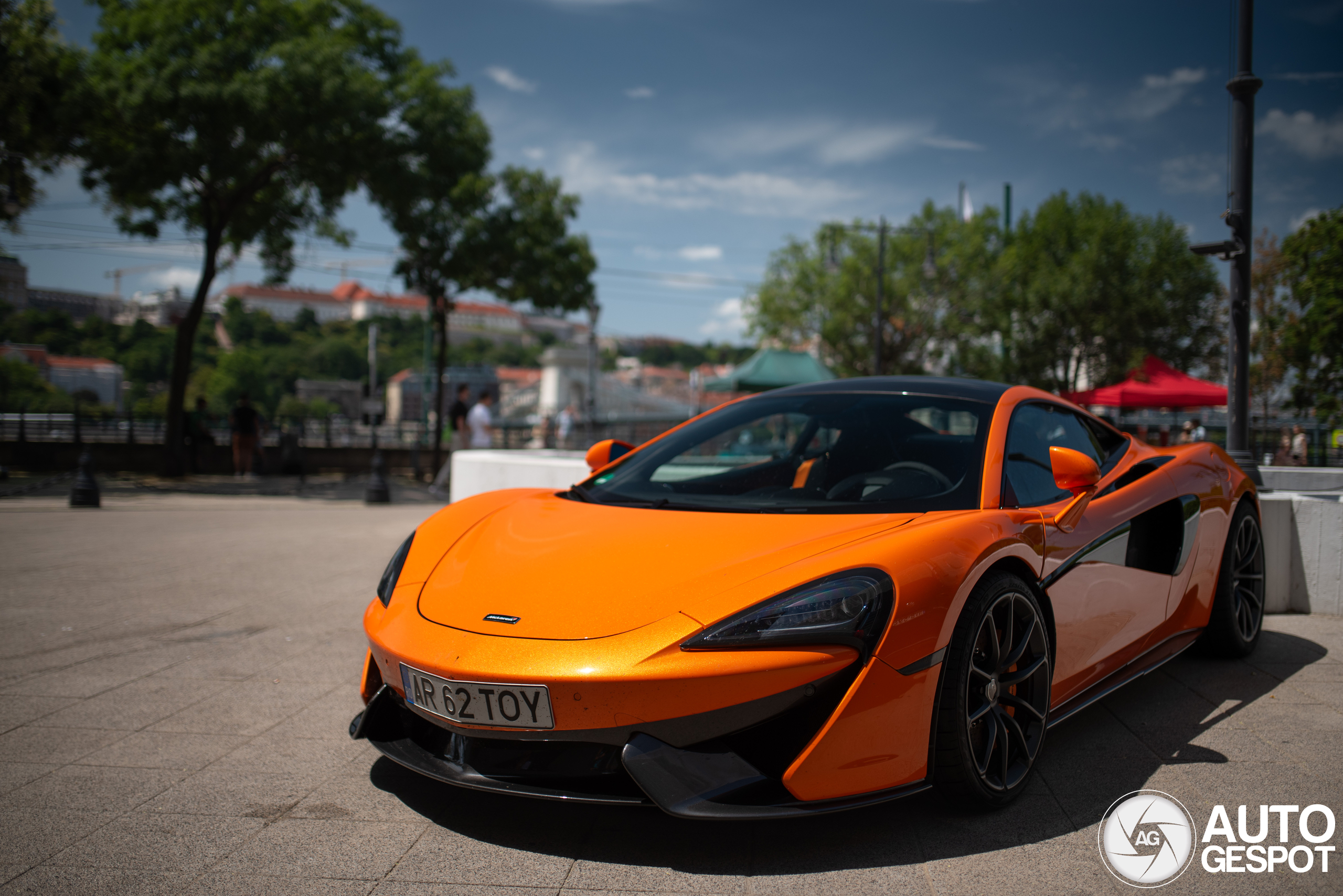 McLaren 570S