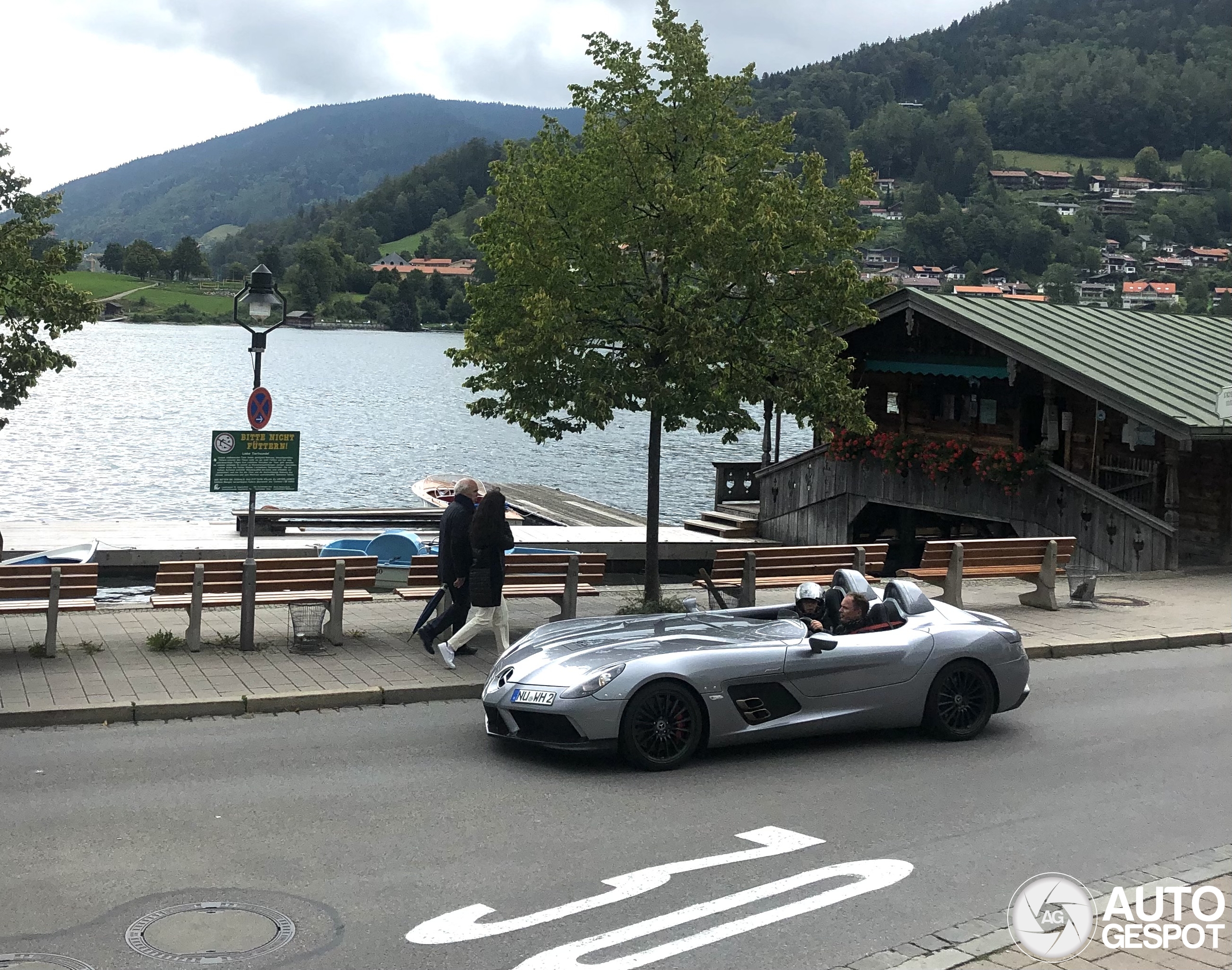 Mercedes-Benz SLR McLaren Stirling Moss