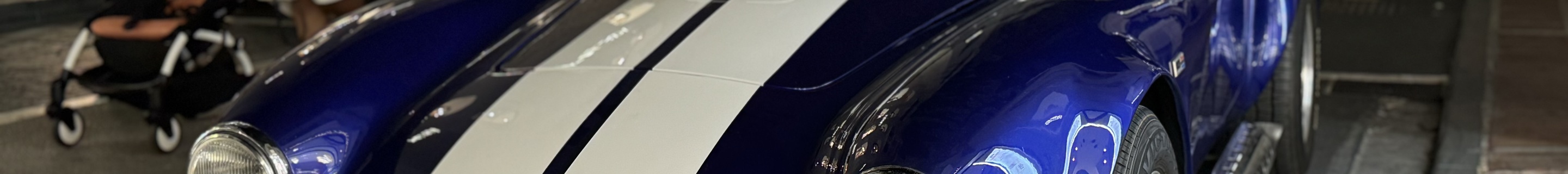 AC Cobra Superformance 427