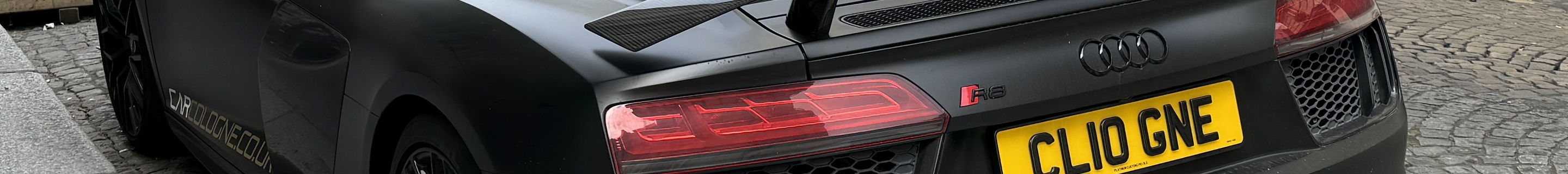 Audi R8 V10 Plus 2015