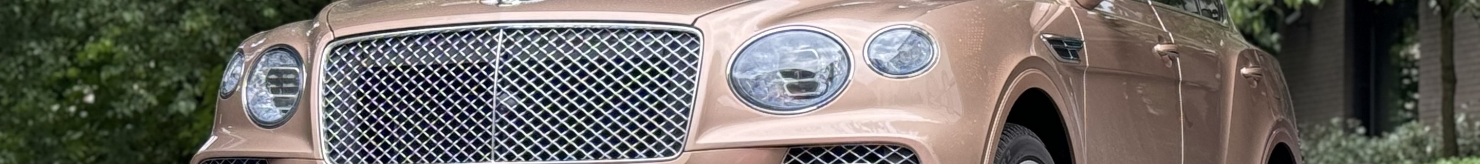 Bentley Bentayga Hybrid 2021