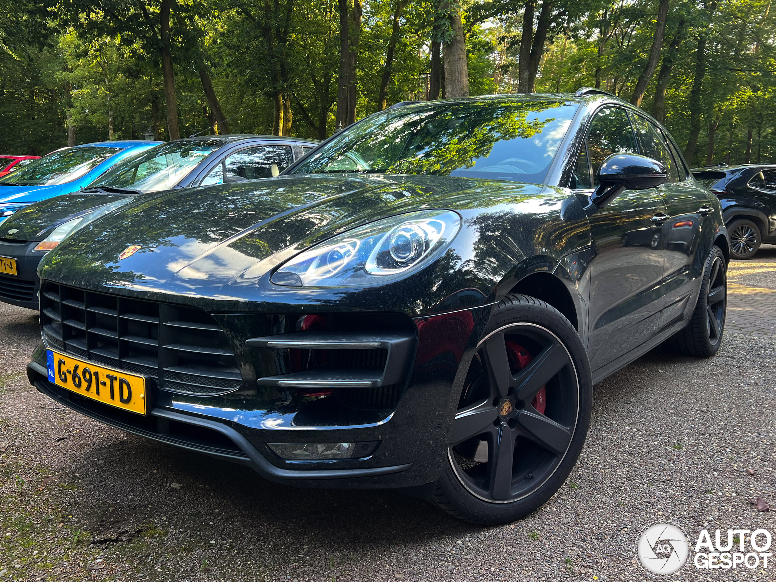 Porsche 95B Macan Turbo