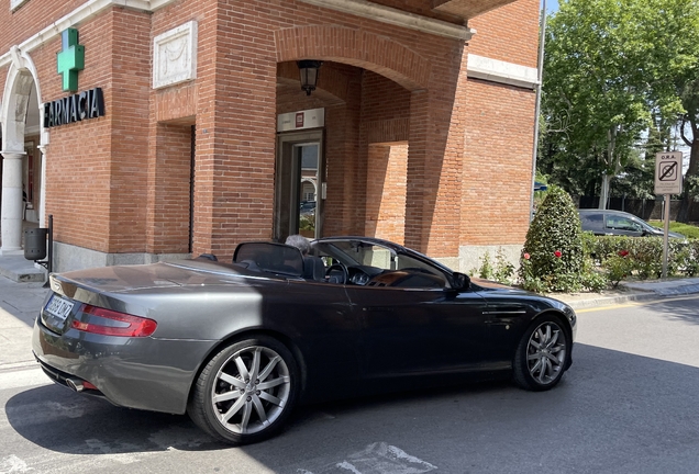 Aston Martin DB9 Volante