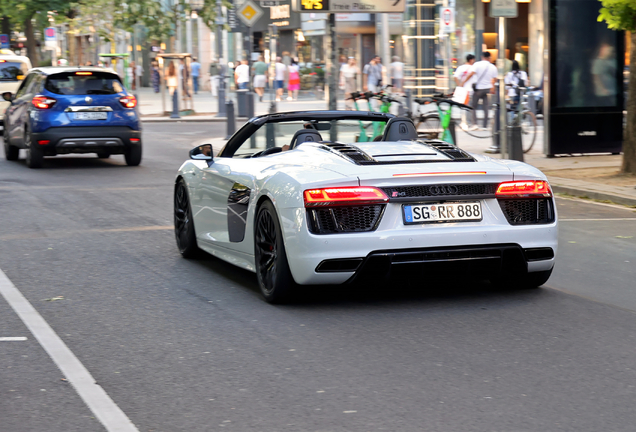 Audi R8 V10 Spyder 2016