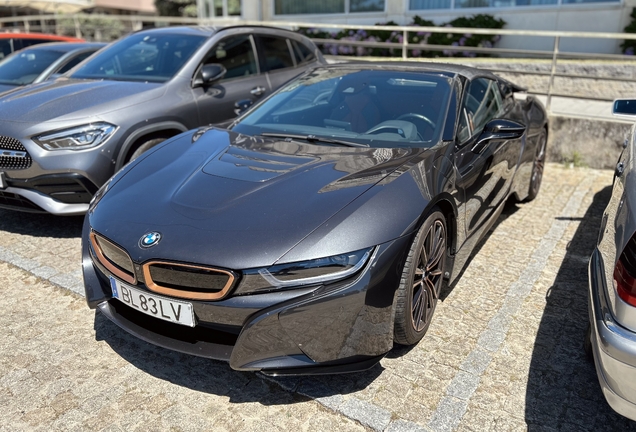BMW i8 Roadster Ultimate Sophisto Edition