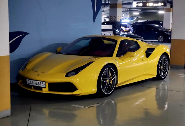 Ferrari 488 Spider