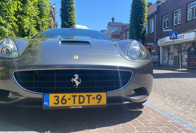 Ferrari California