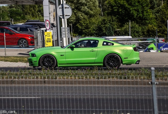 Ford Mustang GT 2013