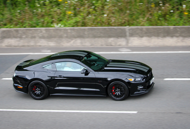 Ford Mustang GT 2015