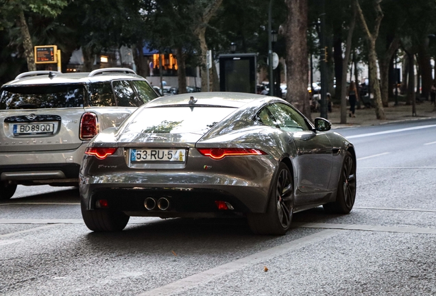Jaguar F-TYPE S Coupé