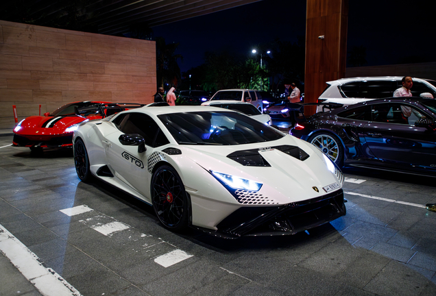 Lamborghini Huracán LP640-2 STO