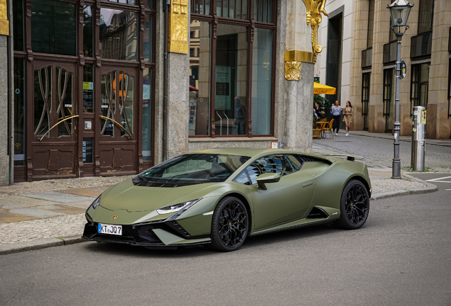 Lamborghini Huracán LP640-2 Tecnica