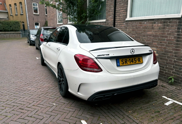 Mercedes-AMG C 63 S W205