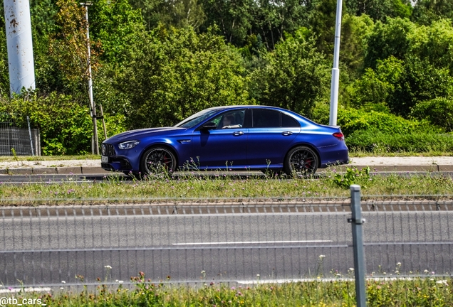 Mercedes-AMG E 63 S W213 2021