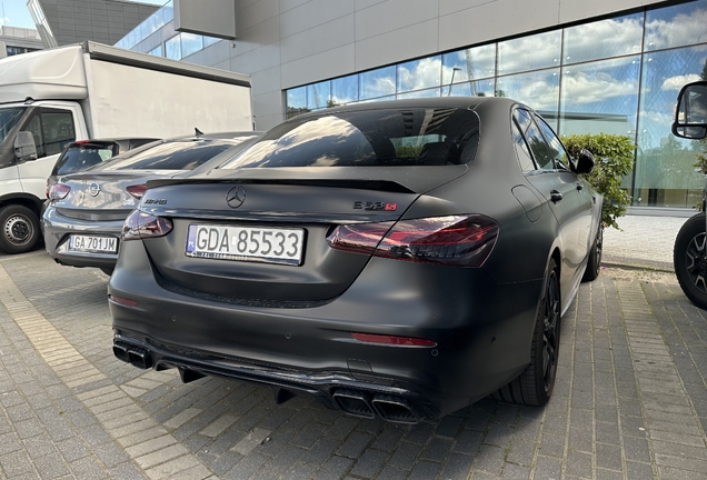 Mercedes-AMG E 63 S W213 2021