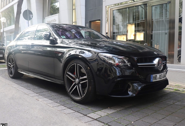 Mercedes-AMG E 63 S W213