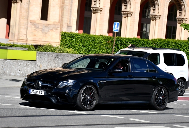 Mercedes-AMG E 63 S W213