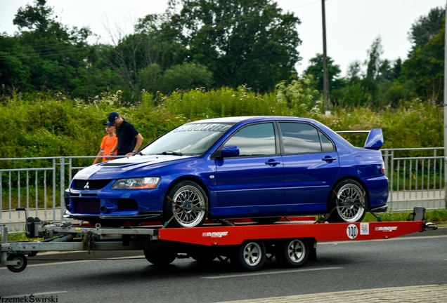 Mitsubishi Lancer Evolution IX