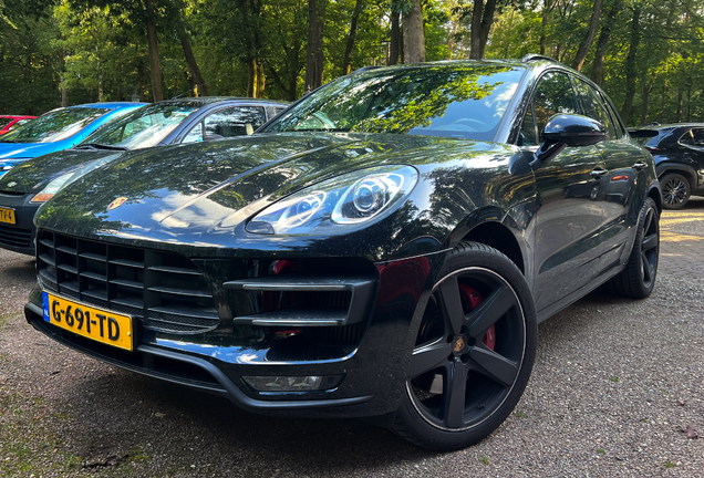 Porsche 95B Macan Turbo