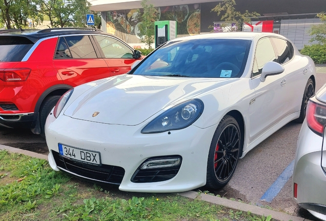 Porsche 970 Panamera GTS MkI