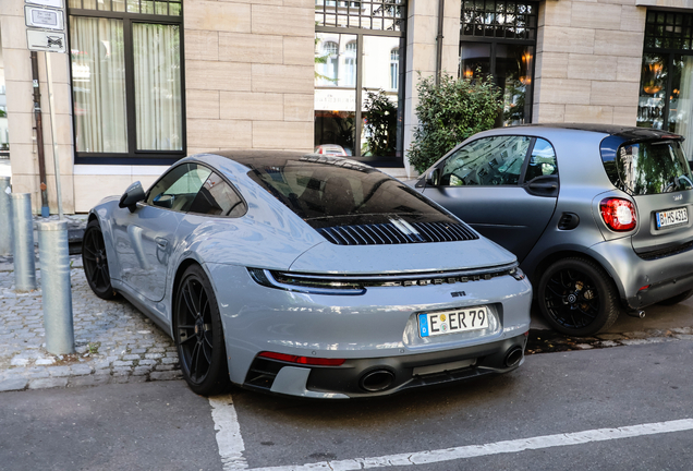 Porsche 992 Carrera 4 GTS MkI
