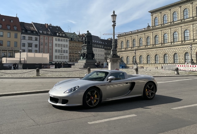 Porsche Carrera GT